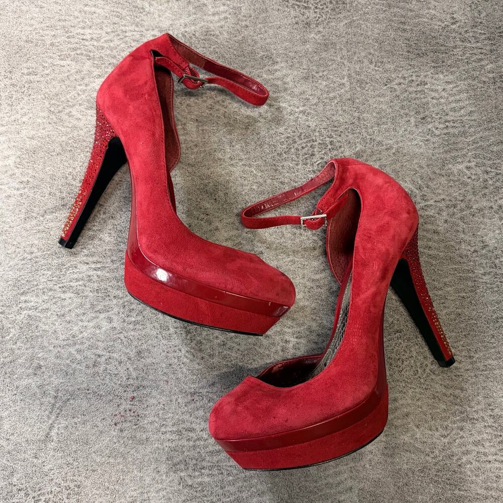 Red Gianni Bini Platform Heels
